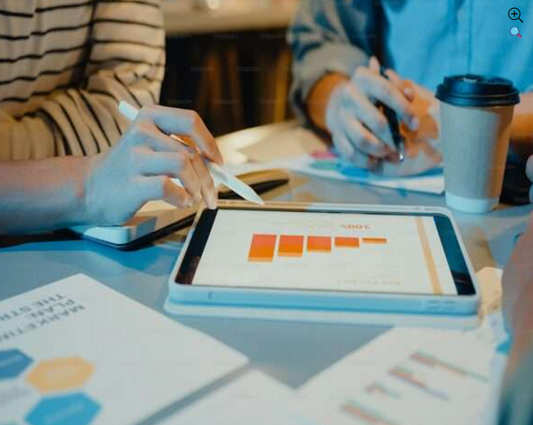 DMT 100: Mastering Influencer Marketing &